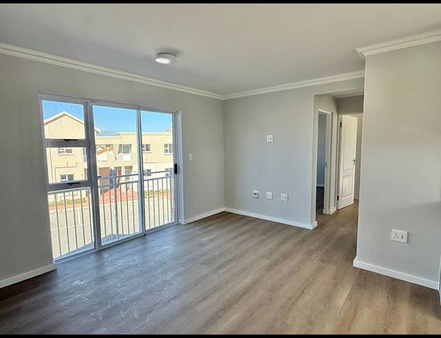 2 BEDROOM APARTMENT TO LET IN SUNNINGDALE